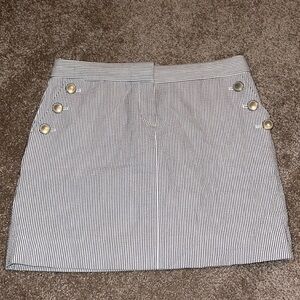 J Crew seersucker mini skirt - size 2 - B